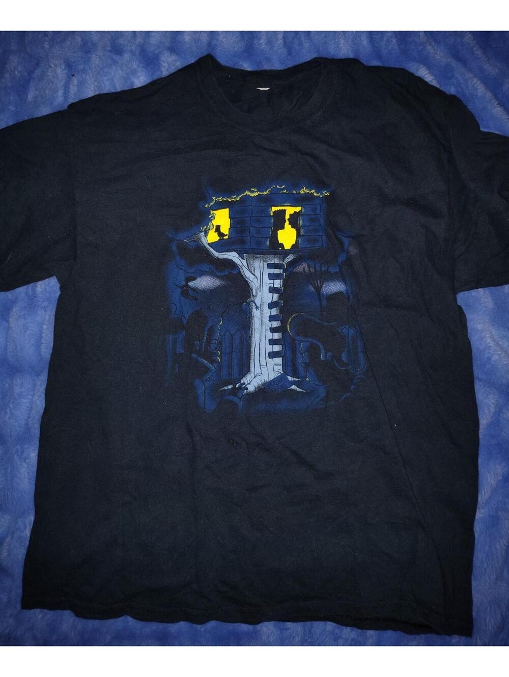 Simpsons tree house tee